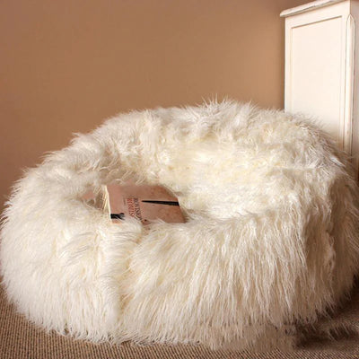 Plush Retreat: Cozy Single-Seat Sofa Chair for Ultimate Bedroom Relaxation